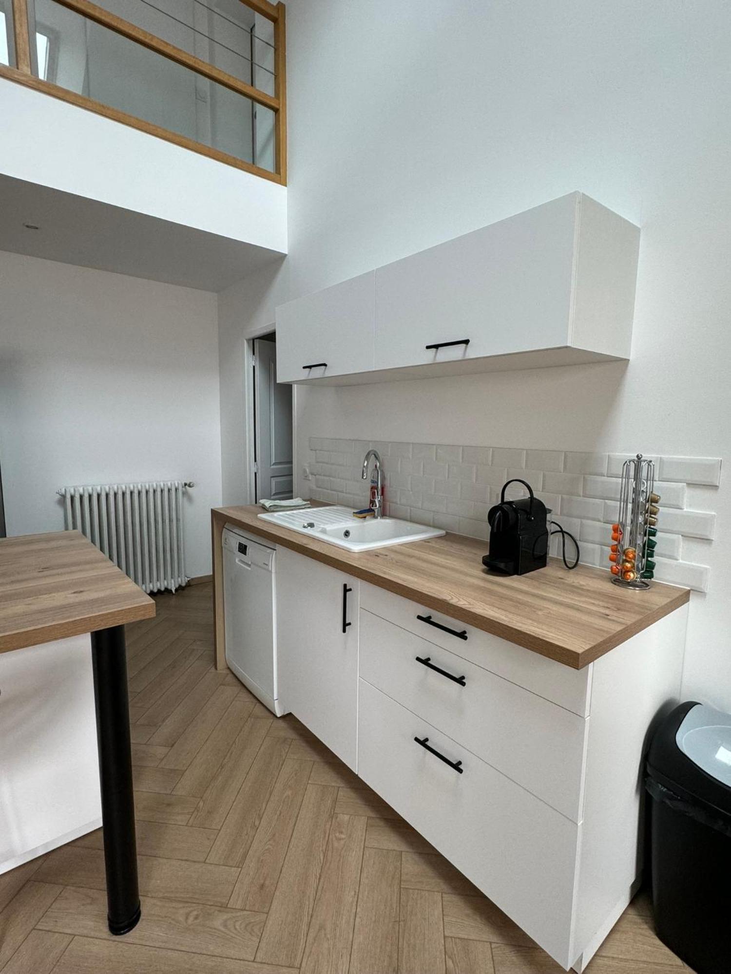 Appartement En Centre-Ville - Local Velos Disponible Майен Екстериор снимка