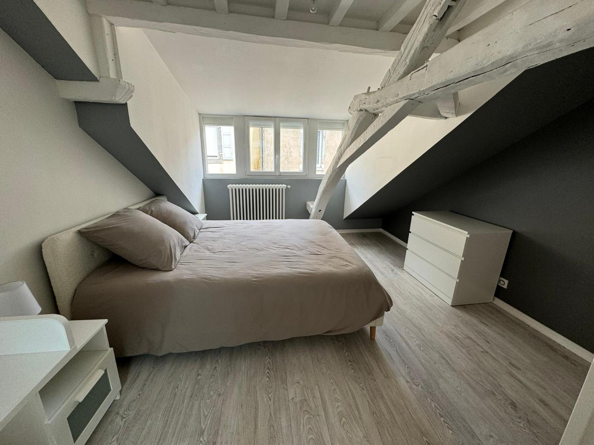 Appartement En Centre-Ville - Local Velos Disponible Майен Екстериор снимка