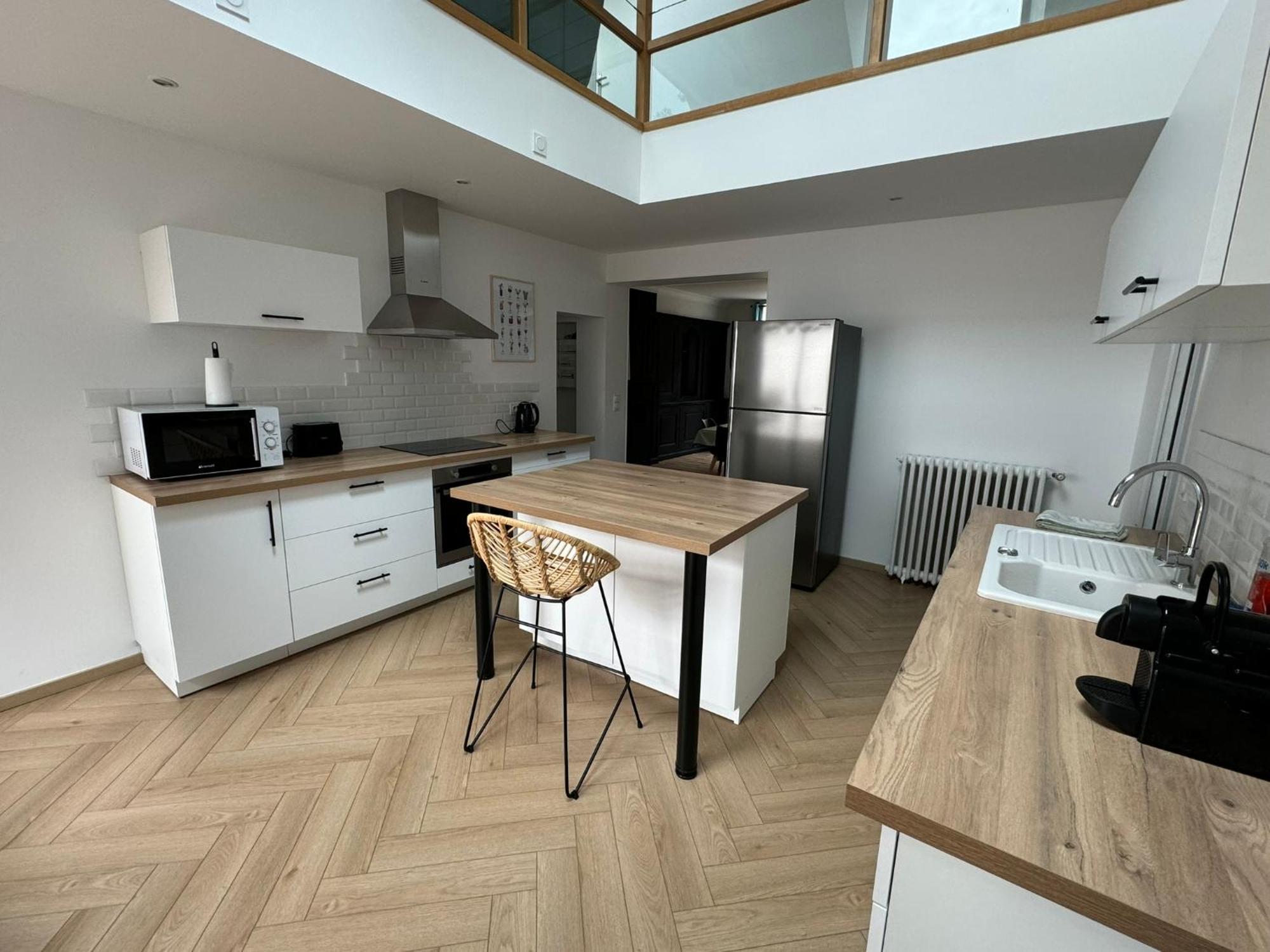 Appartement En Centre-Ville - Local Velos Disponible Майен Екстериор снимка